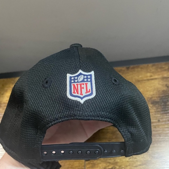 Black Raiders Cap size Youth - Picture 3 of 5